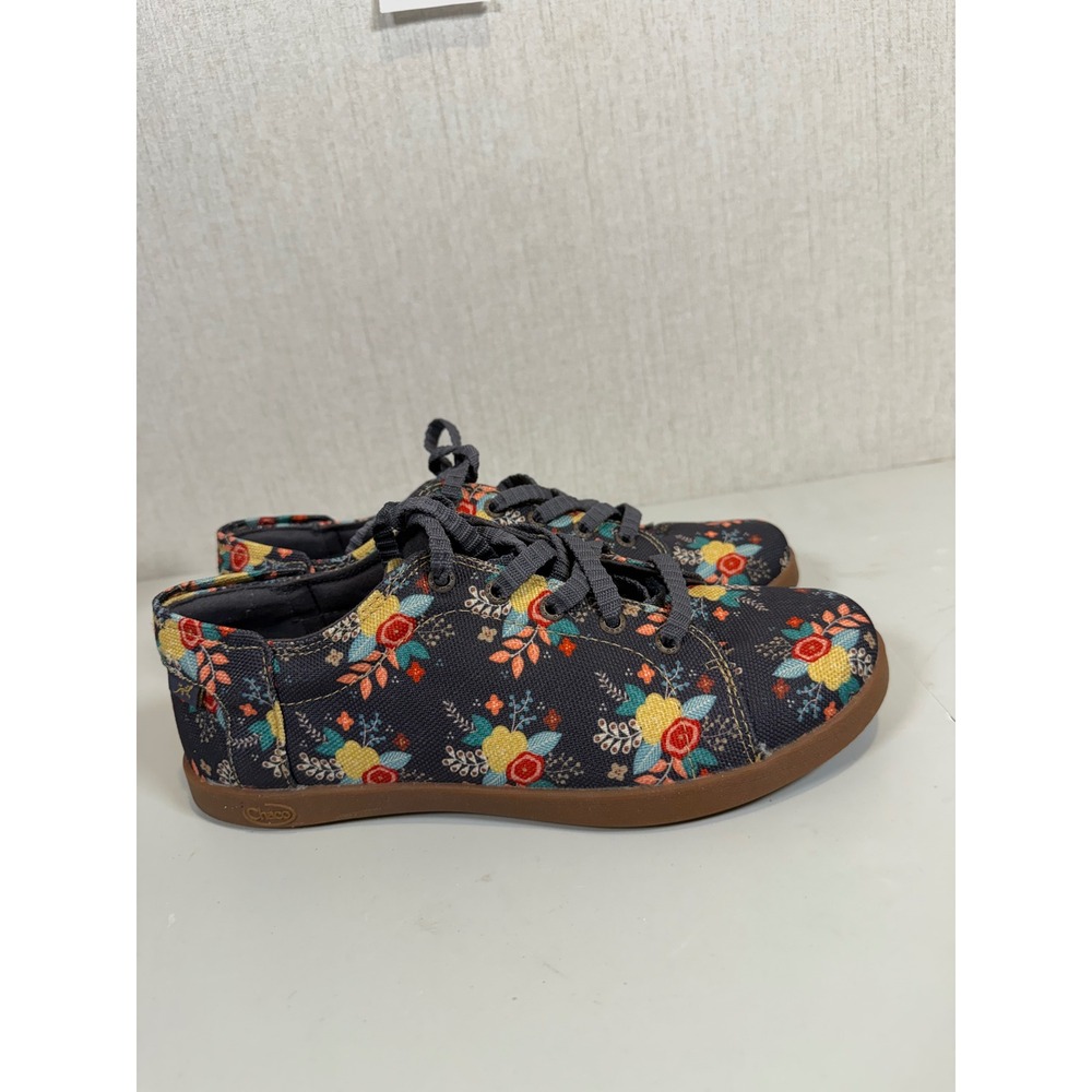 Women's Chaco Blue Ionia Floral Canvas Lace up Shoes size 7.5 - Picture 2 of 13